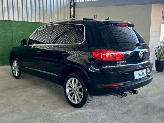 VOLKSWAGEN-TIGUAN-2.0 TSI 16V TURBO GASOLINA 4P TIPTRONIC VOLKSWAGEN-TIGUAN-2011