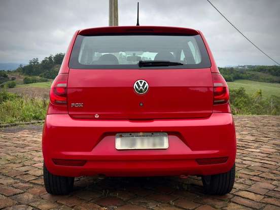 VOLKSWAGEN-FOX-1.0 MI 8V FLEX 4P MANUAL VOLKSWAGEN-FOX-2014