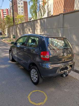 VOLKSWAGEN-FOX-2006