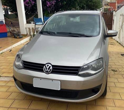 VOLKSWAGEN FOX 1.6 MI 8V FLEX 4P MANUAL