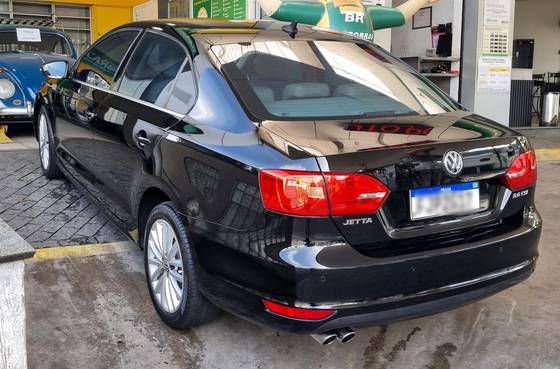 VOLKSWAGEN JETTA 2.0 TSI HIGHLINE 211CV GASOLINA 4P TIPTRONIC