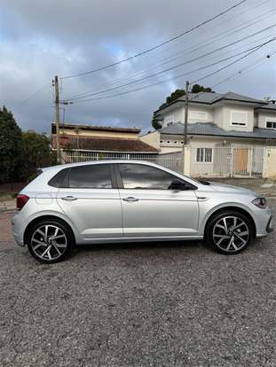 VOLKSWAGEN-POLO-2024