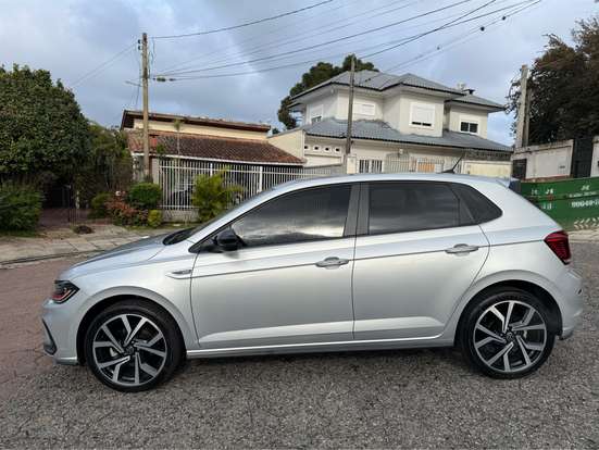 VOLKSWAGEN-POLO-2024