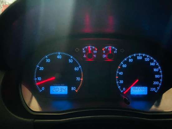 VOLKSWAGEN-POLO-2007