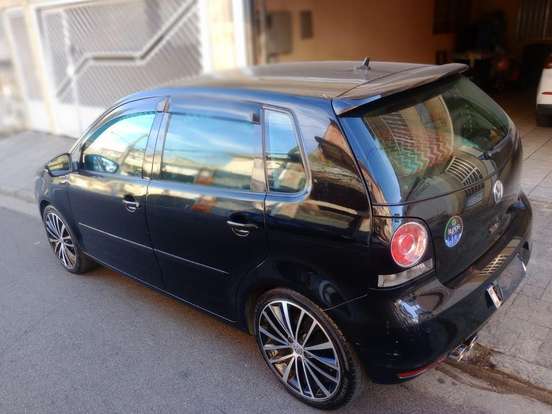 VOLKSWAGEN-POLO-1.6 MI 8V TOTAL FLEX 4P MANUAL VOLKSWAGEN-POLO-2011