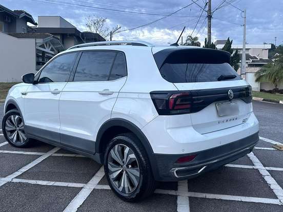 VOLKSWAGEN-T-CROSS-1.4 250 TSI TOTAL FLEX HIGHLINE AUTOMÁTICO VOLKSWAGEN-T-CROSS-2019