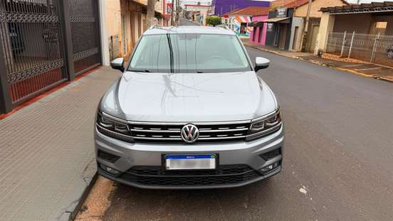 VOLKSWAGEN-TIGUAN-2019