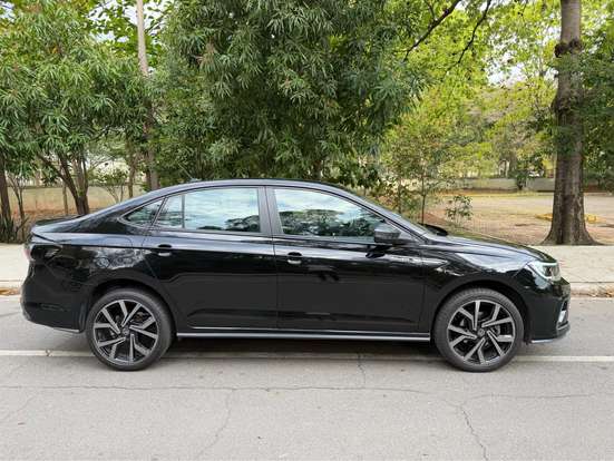 VOLKSWAGEN-VIRTUS-2023