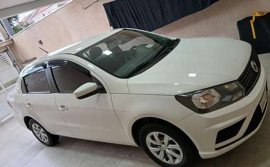 VOLKSWAGEN-VOYAGE-2019