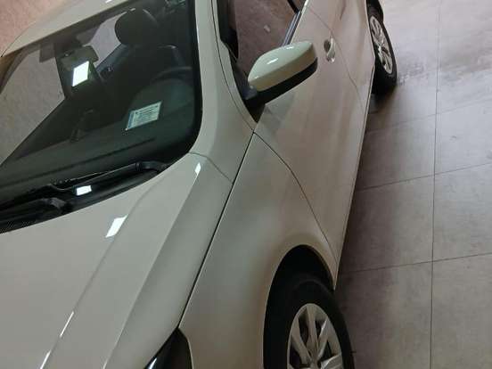 VOLKSWAGEN-VOYAGE-1.0 12V MPI TOTALFLEX 4P MANUAL VOLKSWAGEN-VOYAGE-2019