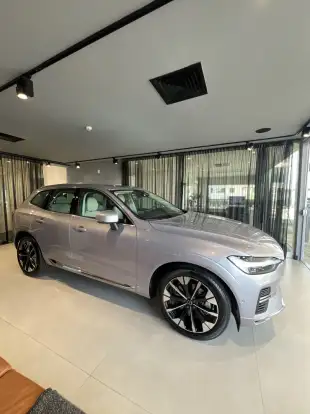 VOLVO-XC60-2026