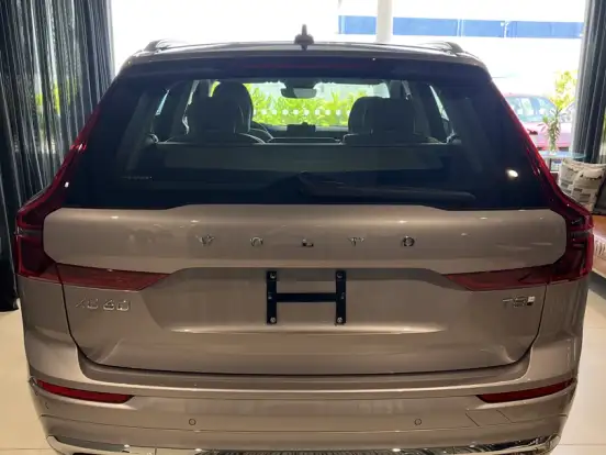VOLVO-XC60-2.0 T8 PHEV ULTRA AWD GEARTRONIC VOLVO-XC60-2026