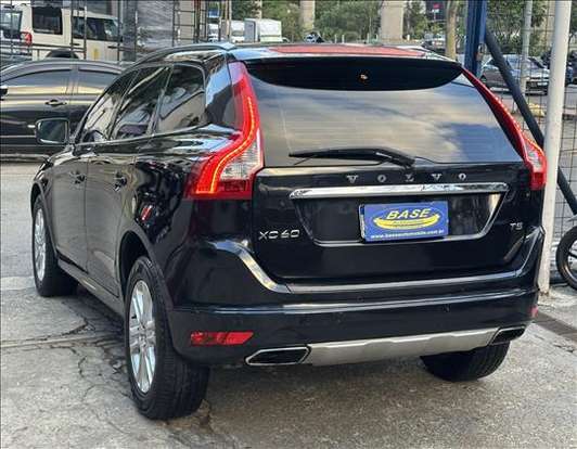 VOLVO-XC60-2014