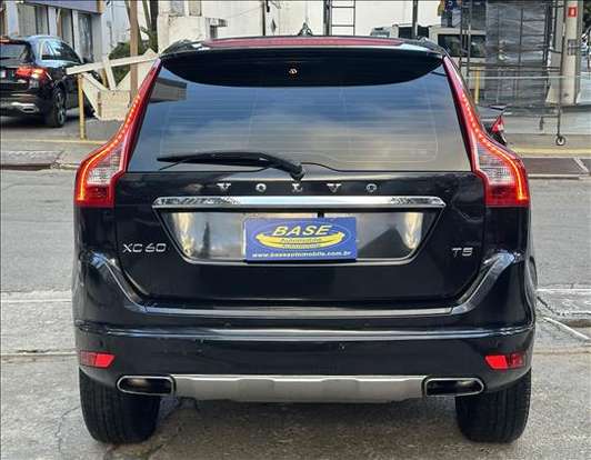 VOLVO-XC60-2014
