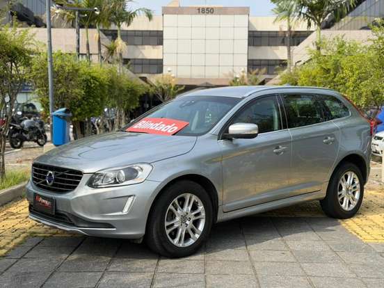 VOLVO-XC60-2016