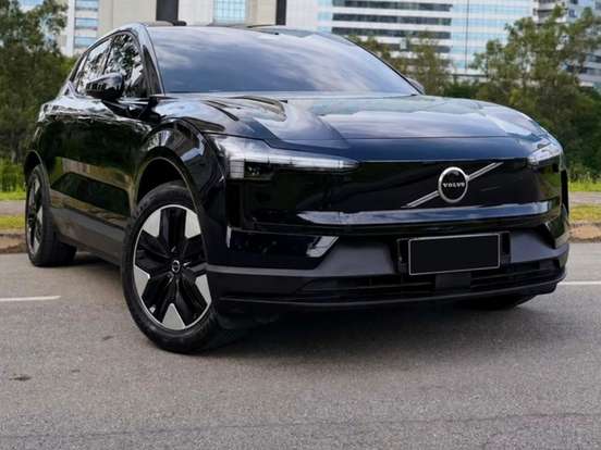 VOLVO-EX30-69 KW ELÉTRICO CORE VOLVO-EX30-2024