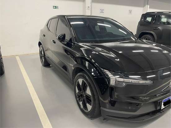 VOLVO-EX30-69 KW ELÉTRICO CORE VOLVO-EX30-2024