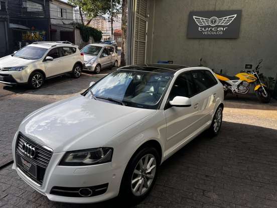 AUDI-A3-2011