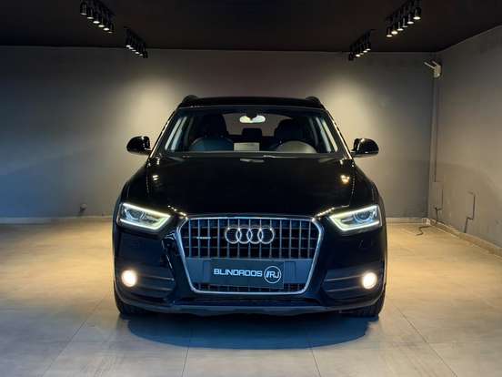 AUDI-Q3-2.0 TFSI AMBIENTE QUATTRO 4P GASOLINA S TRONIC AUDI-Q3-2013