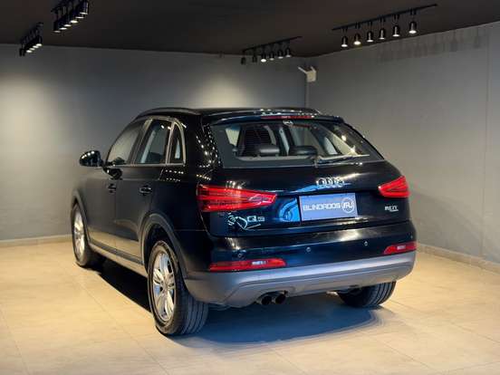 AUDI-Q3-2.0 TFSI AMBIENTE QUATTRO 4P GASOLINA S TRONIC AUDI-Q3-2013