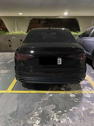 AUDI-A4-2017