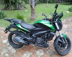 BAJAJ DOMINAR 400 BAJAJ DOMINAR 400