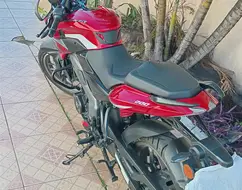 BAJAJ DOMINAR NS200 BAJAJ DOMINAR NS200