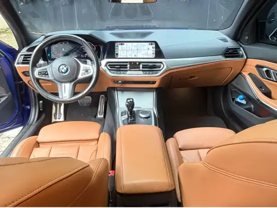 BMW-320i-2.0 16V TURBO GASOLINA M SPORT AUTOMÁTICO BMW-320i-2021