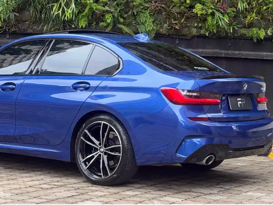 BMW-320i-2.0 16V TURBO GASOLINA M SPORT AUTOMÁTICO BMW-320i-2021