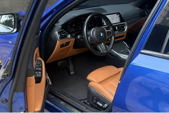 BMW-320i-2021