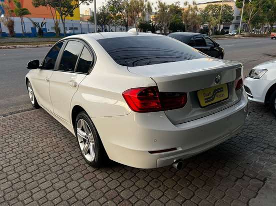 BMW-320i-2.0 16V TURBO ACTIVE FLEX 4P AUTOMÁTICO BMW-320i-2015