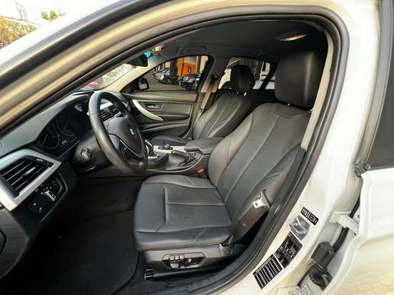 BMW-320i-2.0 16V TURBO ACTIVE FLEX 4P AUTOMÁTICO BMW-320i-2015