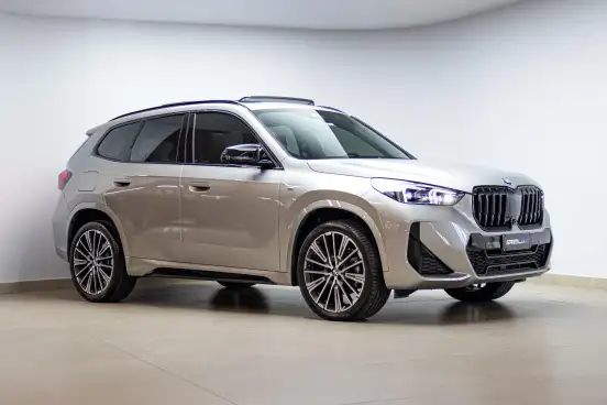 BMW-X1-2024