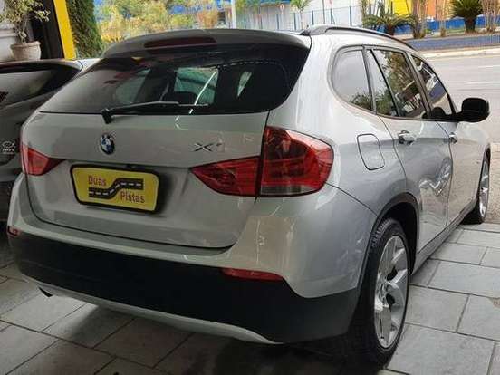 BMW-X1-2.0 16V GASOLINA SDRIVE18I 4P AUTOMÁTICO BMW-X1-2011