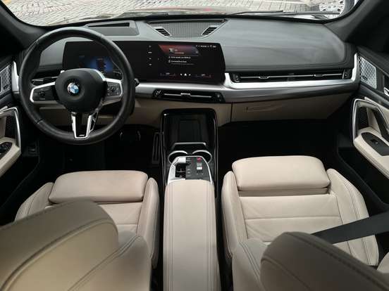 BMW-X1-2024