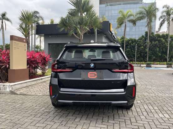 BMW-X1-2024