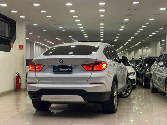 BMW-X4-2018