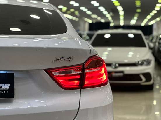 BMW-X4-2.0 28I X LINE 4X4 16V TURBO GASOLINA 4P AUTOMÁTICO BMW-X4-2018