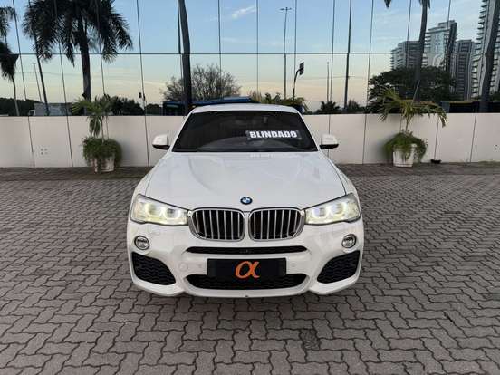 BMW-X4-2015