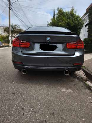 BMW-320i-2015