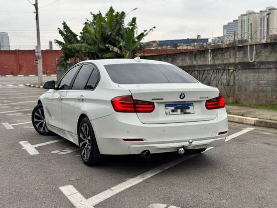 BMW-320i-2.0 16V TURBO ACTIVE FLEX 4P AUTOMÁTICO BMW-320i-2013