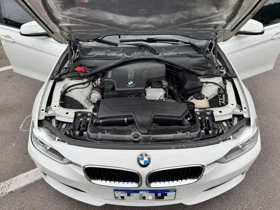 BMW-320i-2.0 16V TURBO ACTIVE FLEX 4P AUTOMÁTICO BMW-320i-2013