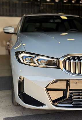 BMW-320i-2025