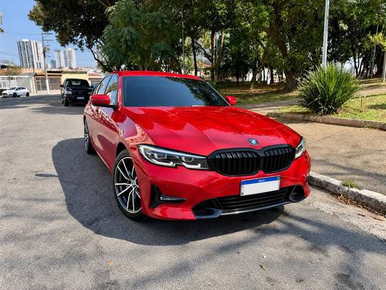 BMW 320i 2.0 16V TURBO GASOLINA SPORT AUTOMÁTICO