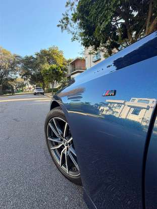 BMW-320i-2021