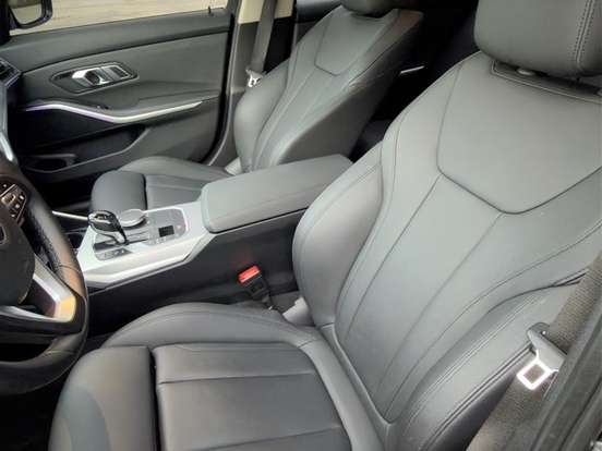 BMW-320i-2.0 16V TURBO GASOLINA SPORT GP AUTOMÁTICO BMW-320i-2020