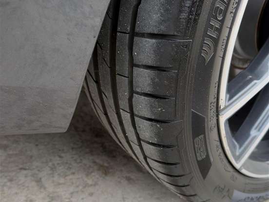 BMW-320i-2.0 16V TURBO GASOLINA SPORT GP AUTOMÁTICO BMW-320i-2020