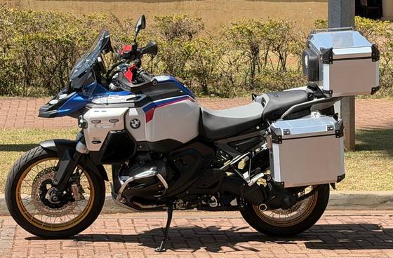 BMW R 1300 GS ADVENTURE TROPHY 