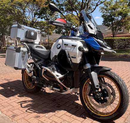 BMW-R 1300 GS ADVENTURE TROPHY-2025