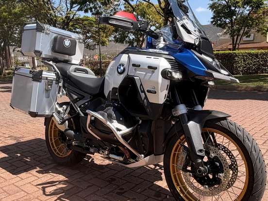 BMW-R 1300 GS ADVENTURE TROPHY BMW-R 1300 GS ADVENTURE TROPHY-2025